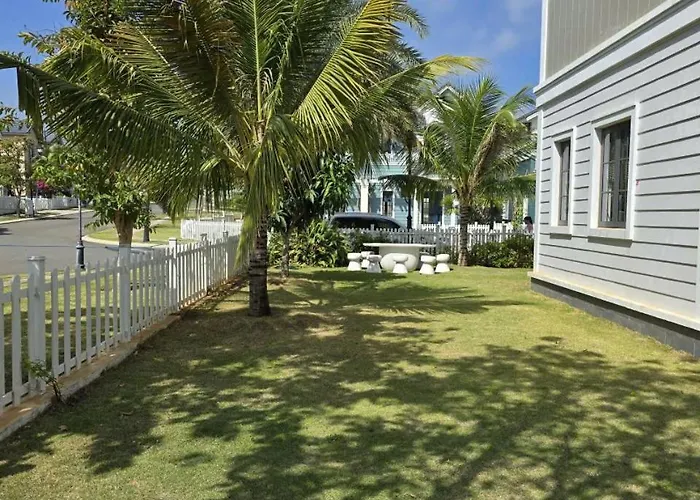 Nova World Malibu 2 *